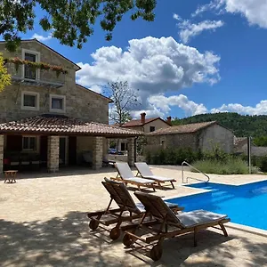  Ferienhaus Casa Di Nonno Giovanni